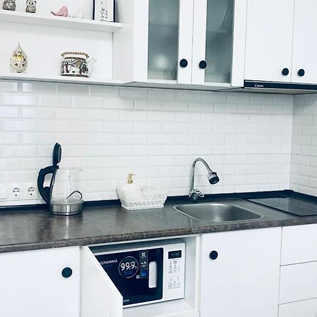 דירות באטומי Pirosmani 18D, 12 Floor מראה חיצוני תמונה
